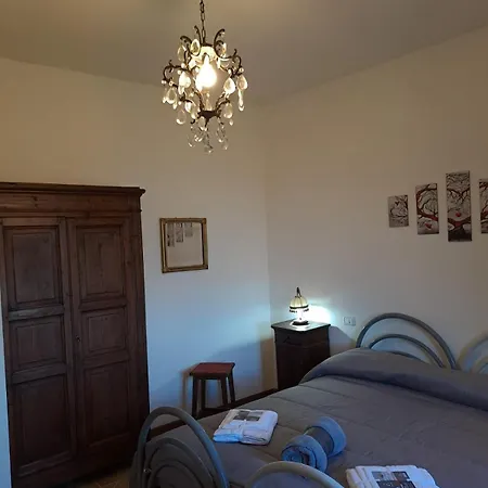Casale Crisanti *