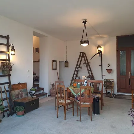 Casale Crisanti بيت ضيافة Beroide