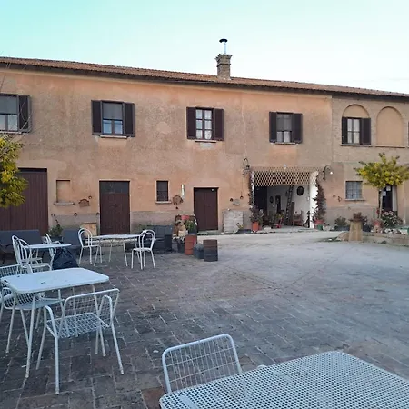 Casale Crisanti Beroide