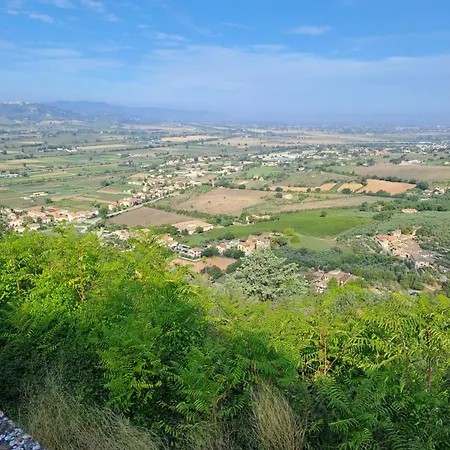Casale Crisanti *